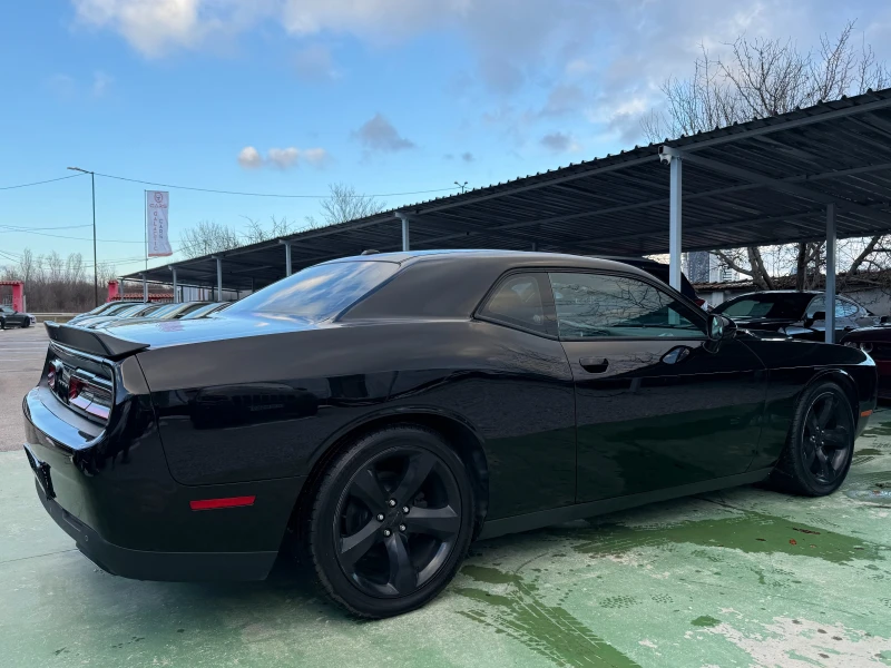 Dodge Challenger SXT, снимка 4 - Автомобили и джипове - 53538829