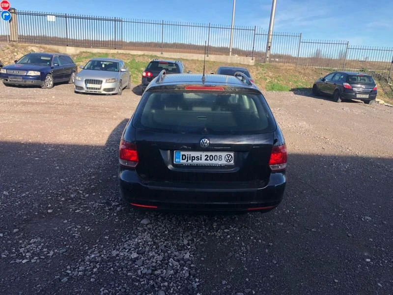 VW Golf 1,9 tdi BLS * На Части*, снимка 4 - Автомобили и джипове - 34595914