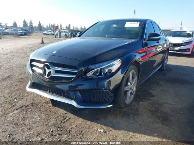 Mercedes-Benz C 300, снимка 2 - Автомобили и джипове - 49298930