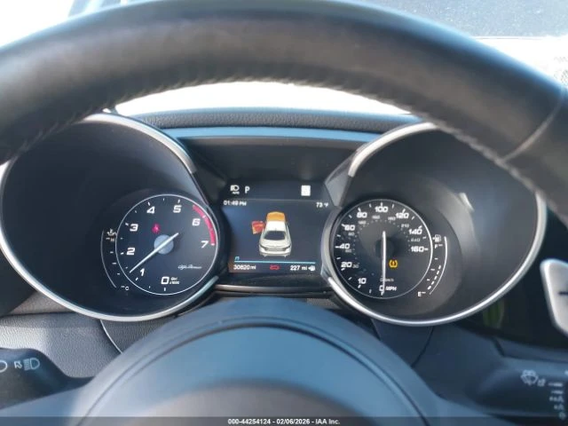 Alfa Romeo Giulia VELOCE AWD, снимка 9 - Автомобили и джипове - 53708625