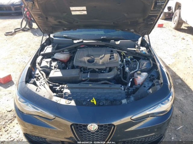 Alfa Romeo Giulia VELOCE AWD, снимка 12 - Автомобили и джипове - 53708625