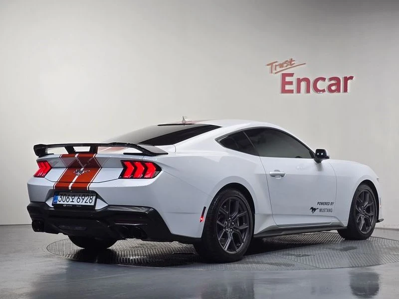 Ford Mustang 2.3 H Automatic, снимка 2 - Автомобили и джипове - 55977698