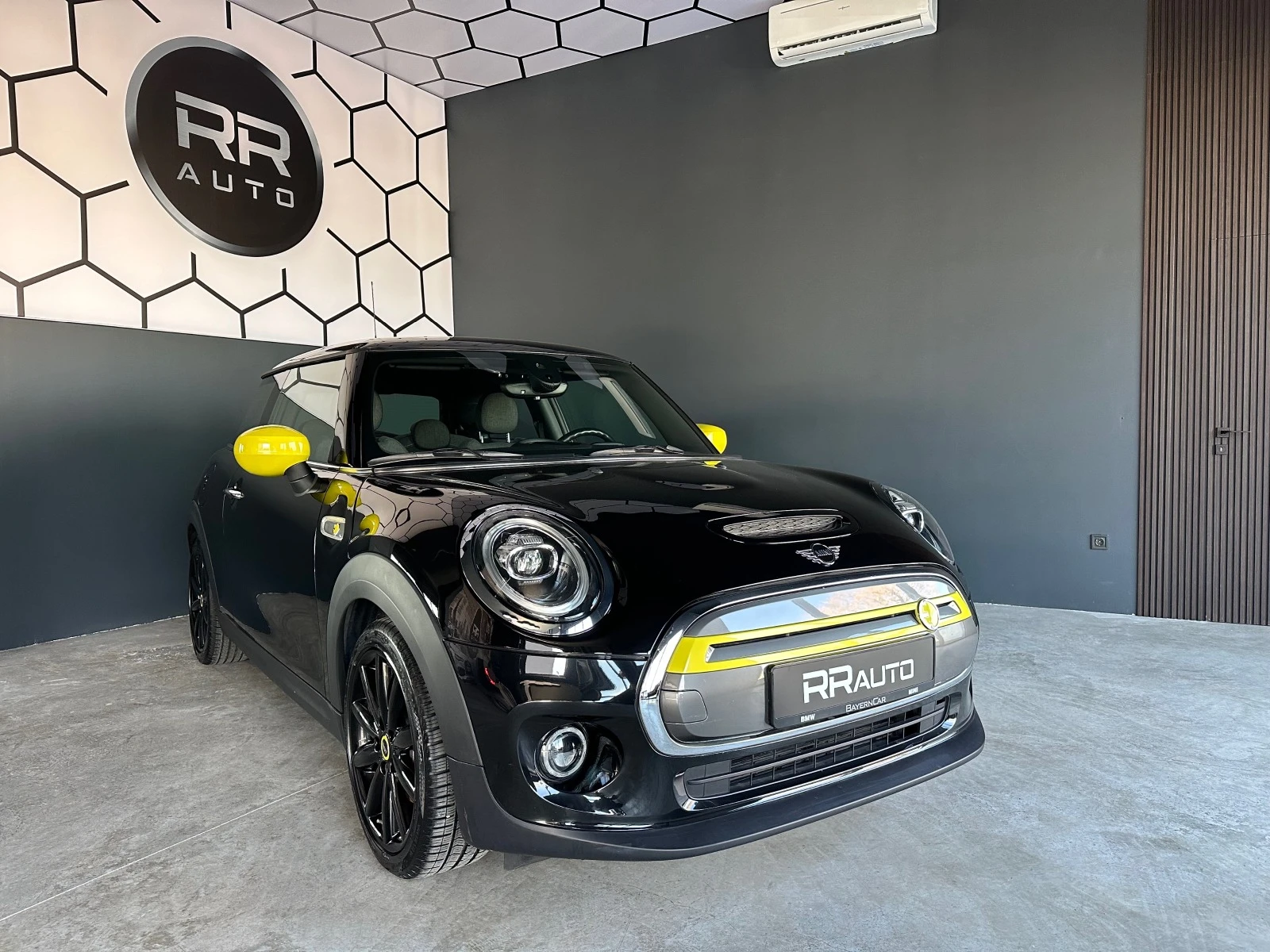 Mini Cooper Electric SE - изображение 2