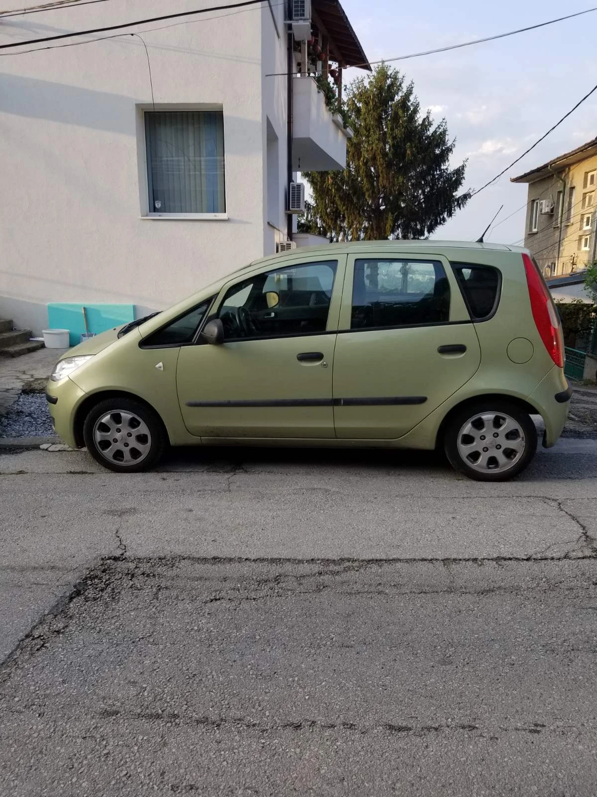 Mitsubishi Colt  - изображение 3