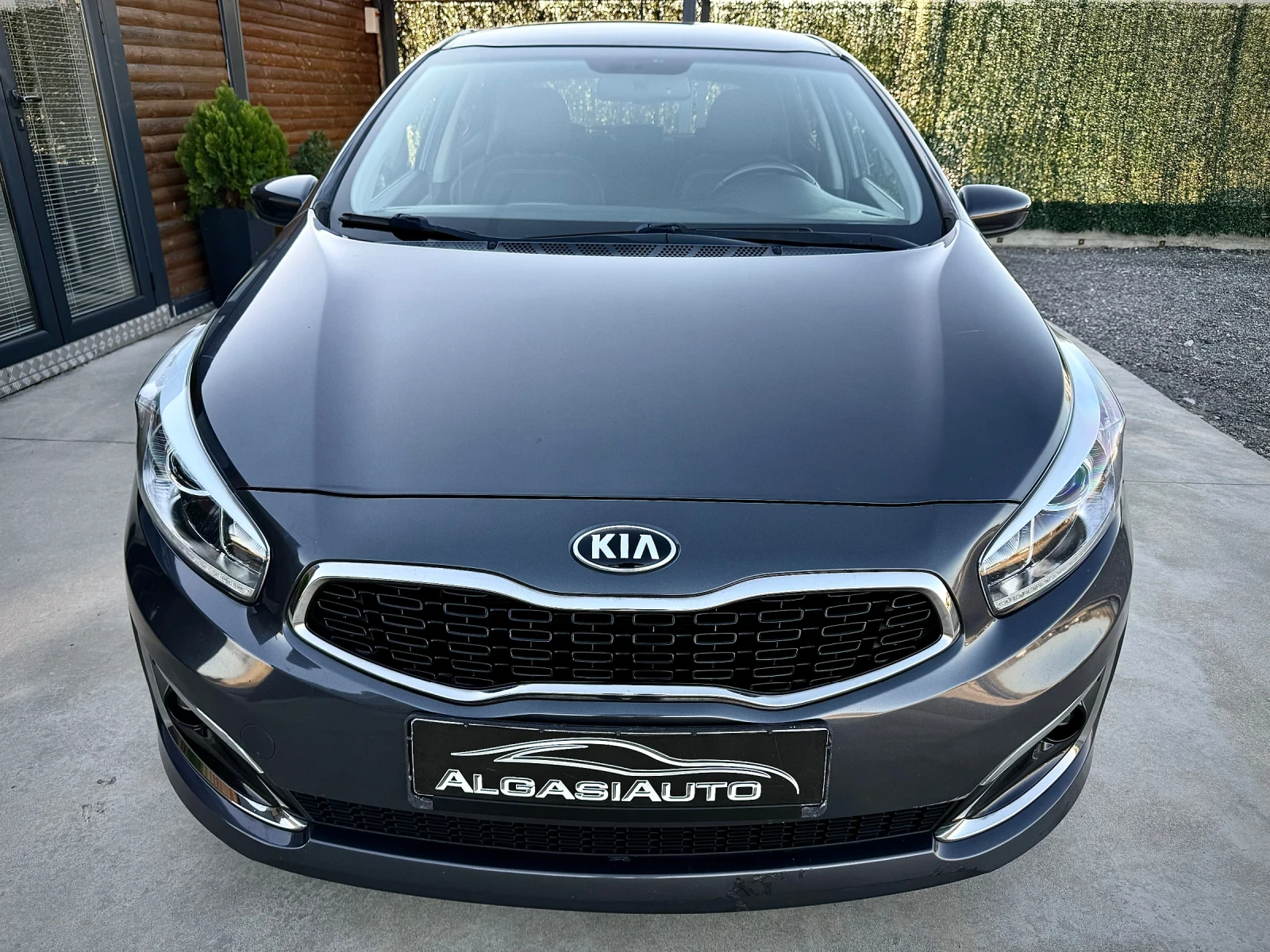 Kia Ceed 1.4 MPI * LED* NAVI* Facelift - изображение 7