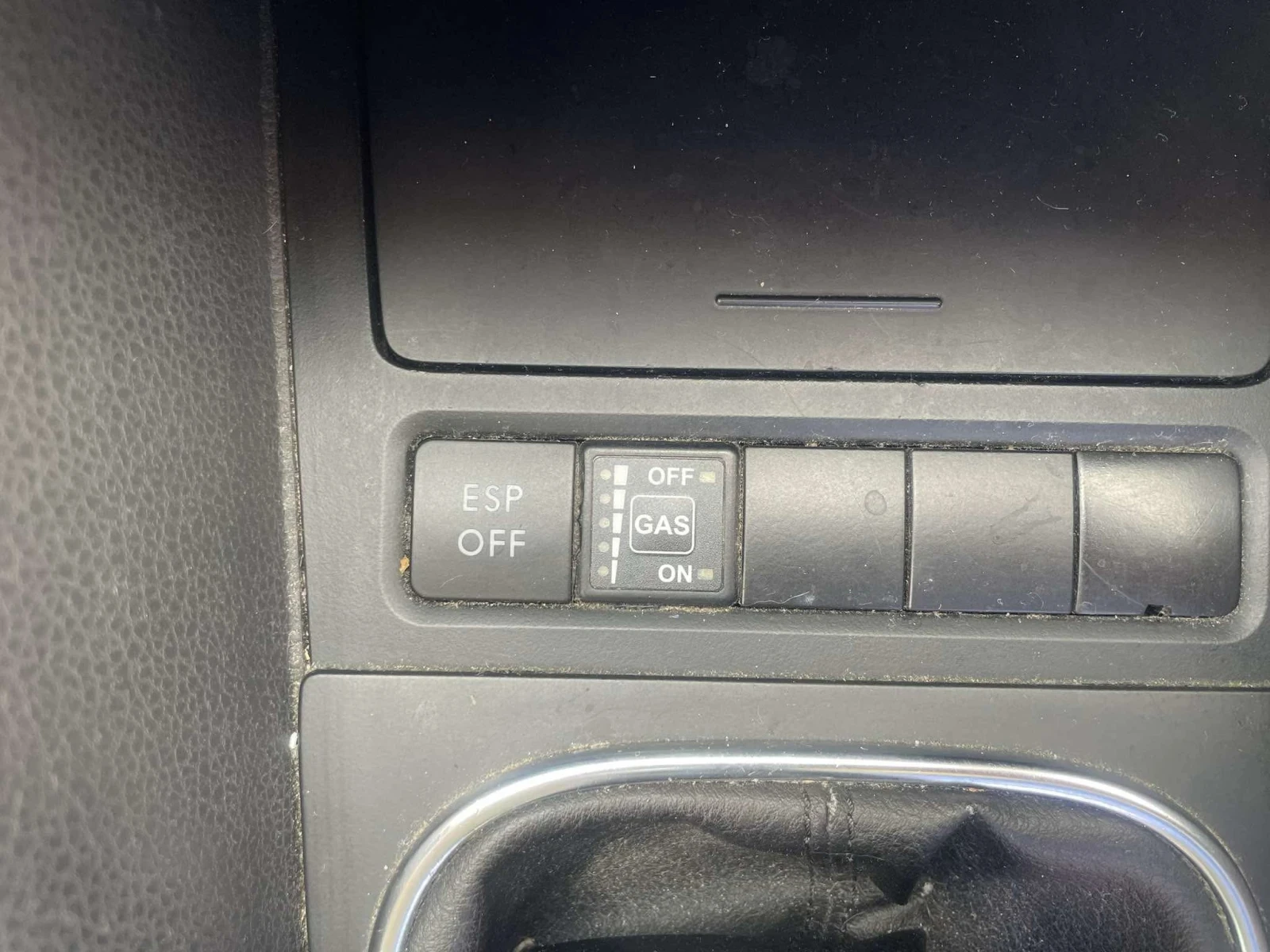 VW Golf 1.6  - изображение 10