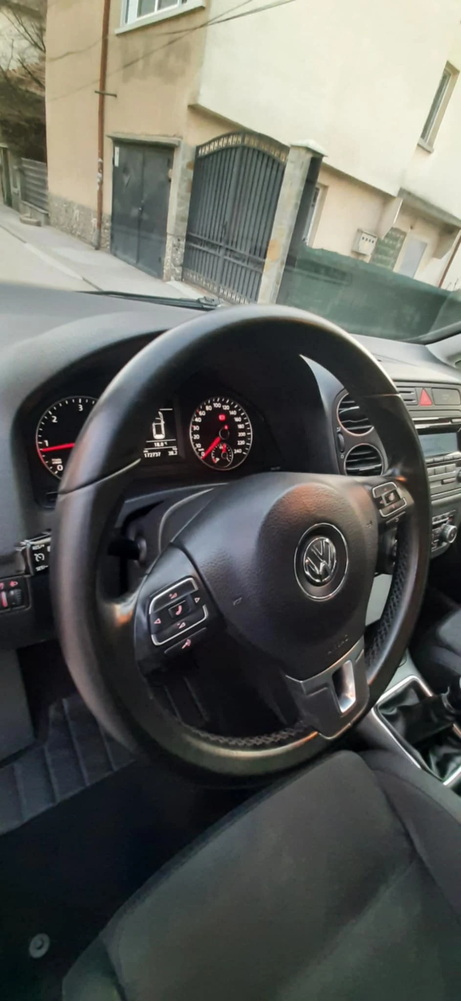 VW Golf Plus 2.0TDI - изображение 8