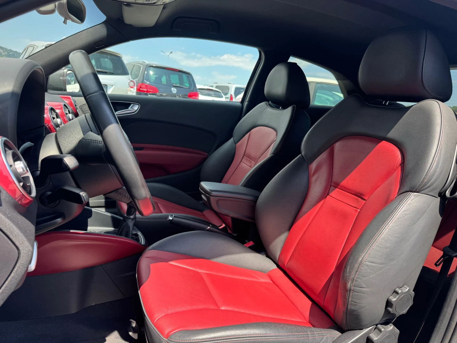 Audi A1 1.4 / S-Line / KeyLess / Navi  - изображение 6