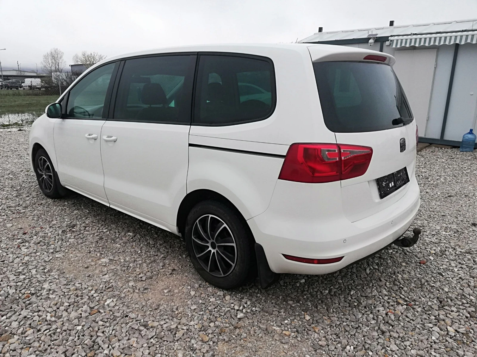 Seat Alhambra 2.0TDI KLI NAVI 4X4, снимка 4 - Автомобили и джипове - 53526138
