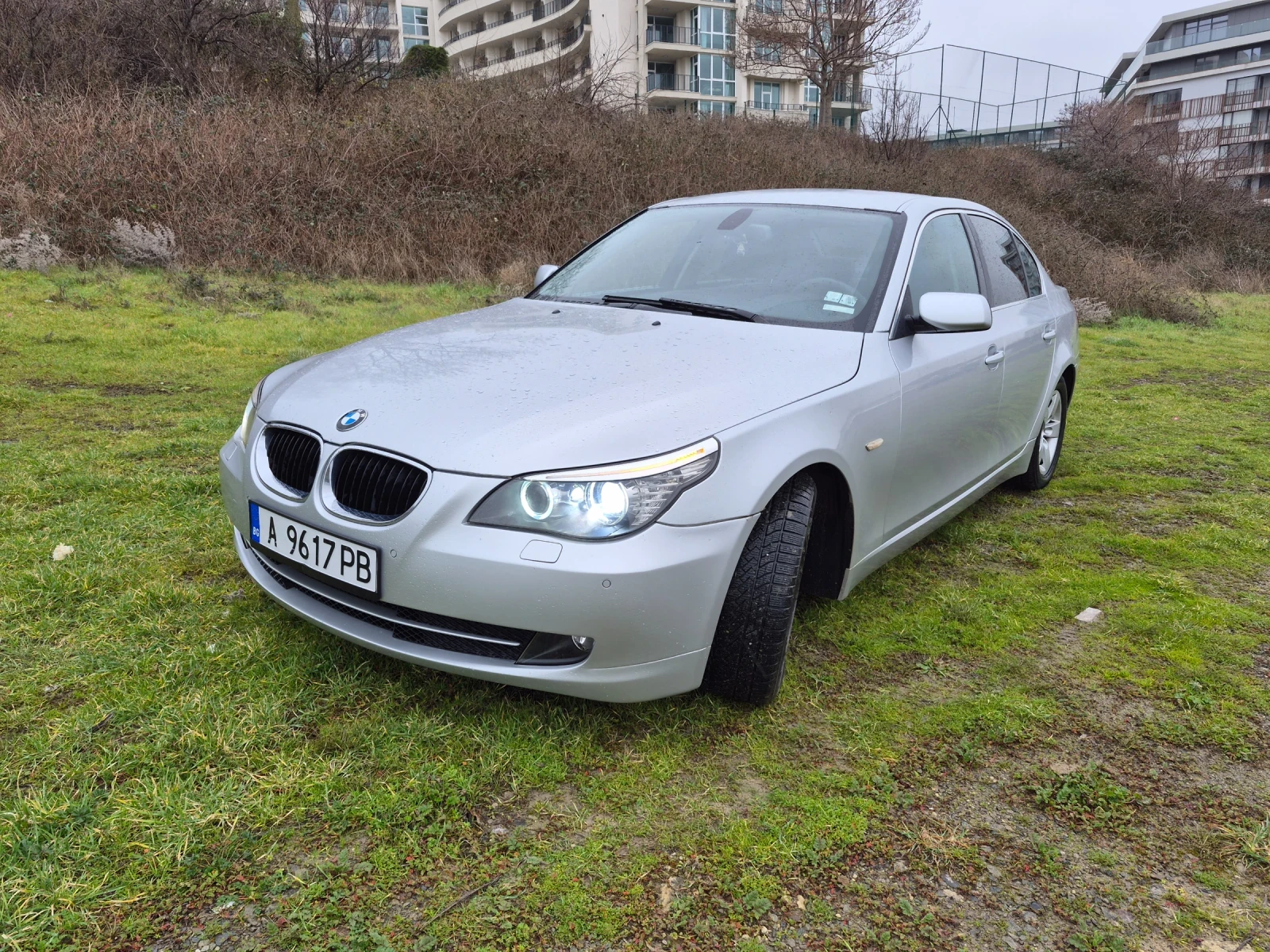 BMW 520, снимка 8 - Автомобили и джипове - 53865458