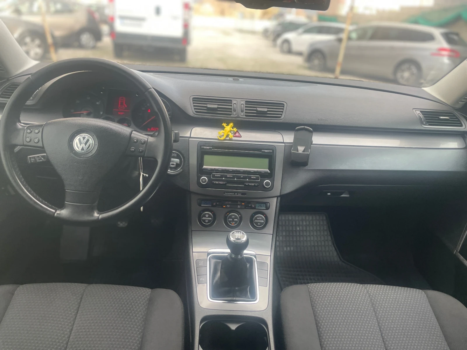 VW Passat 1.9TDI, снимка 5 - Автомобили и джипове - 53982603
