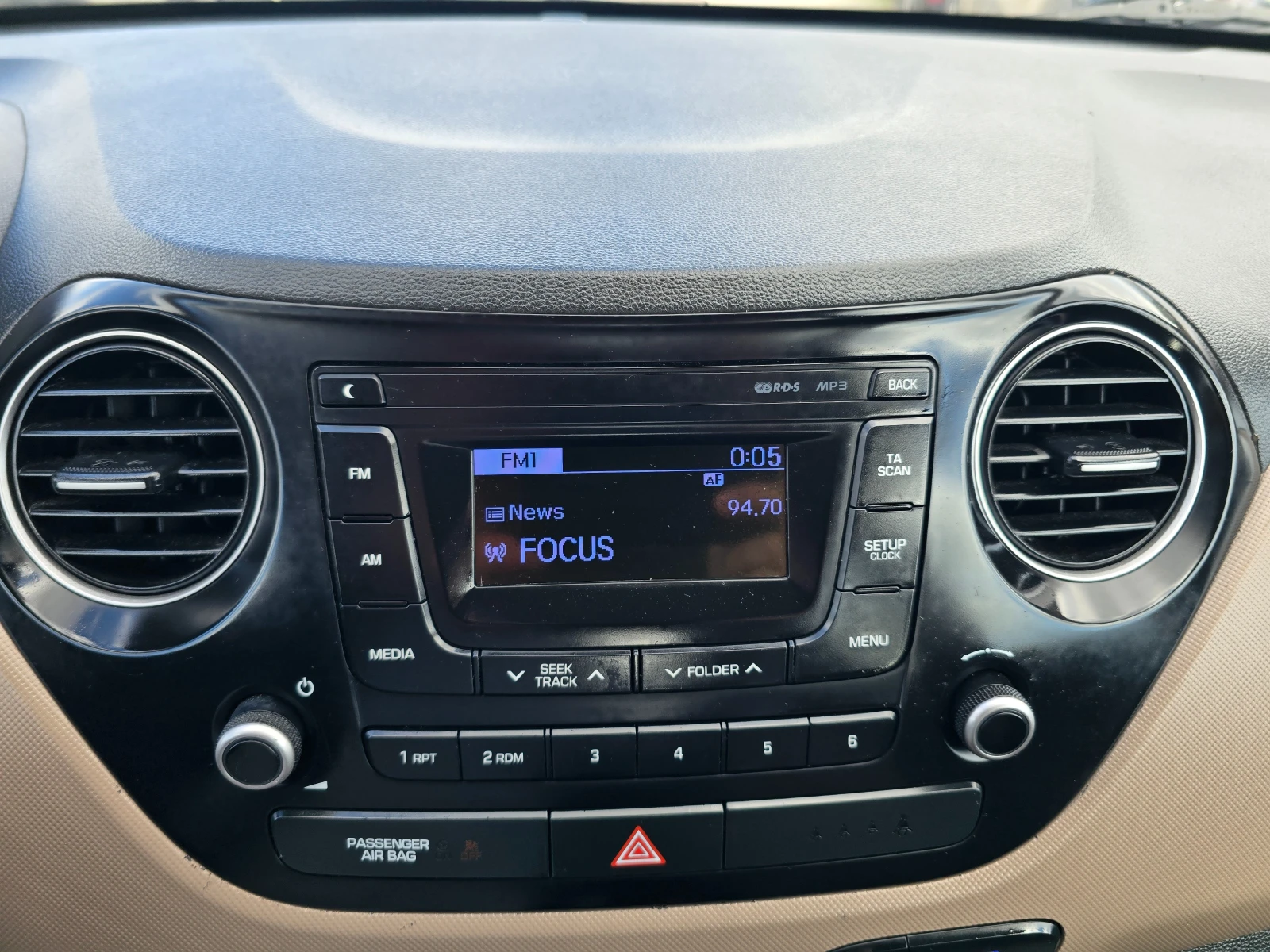 Hyundai I10 1.0i-67k.c-EURO-6, снимка 15 - Автомобили и джипове - 54147989