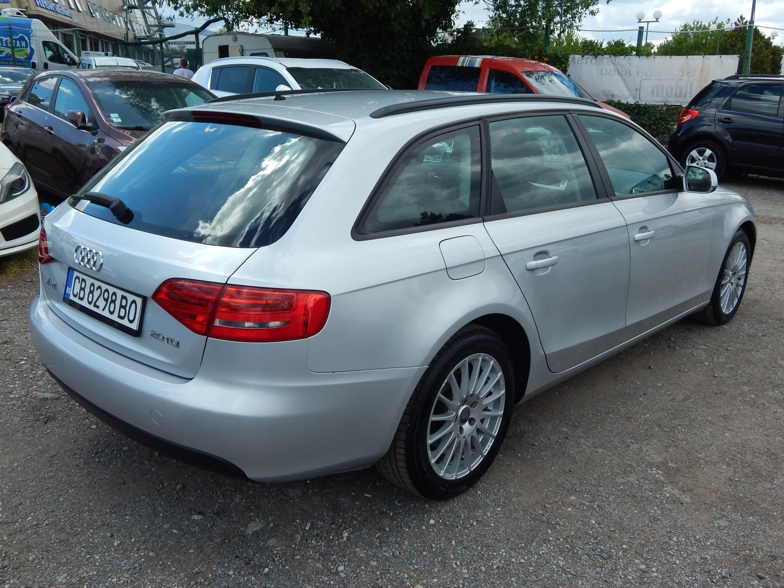 Audi A4 2.0TDI, снимка 4 - Автомобили и джипове - 54525992
