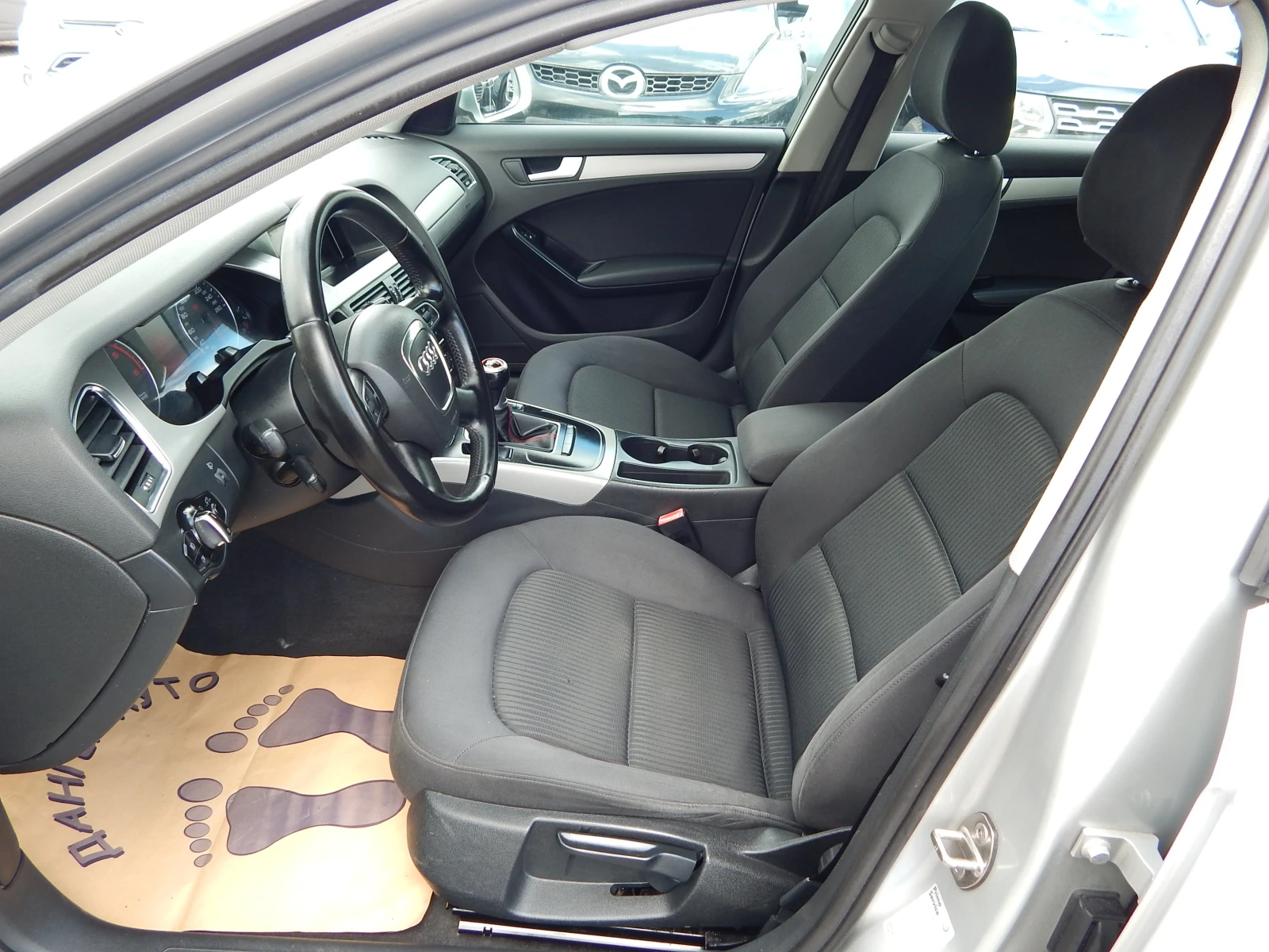 Audi A4 2.0TDI, снимка 10 - Автомобили и джипове - 54525992