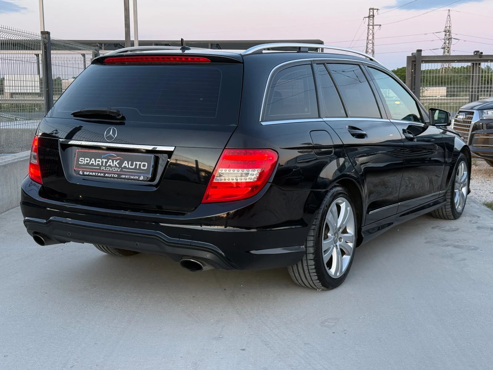 Mercedes-Benz C 350 D* 10.2013г* 265к.с* Автоматик* 225.000КМ* Сервизн, снимка 4 - Автомобили и джипове - 54722582