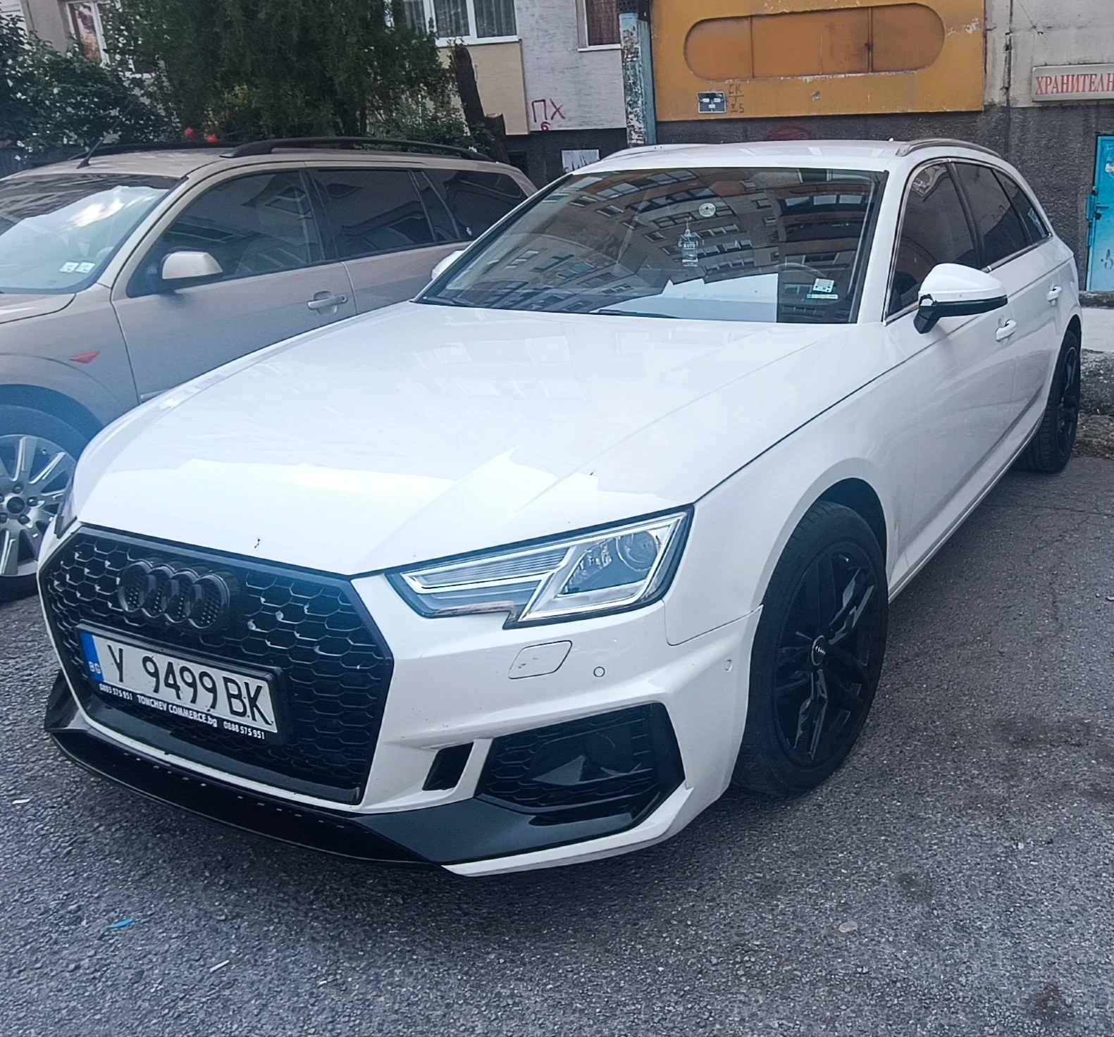 Audi A4, снимка 2 - Автомобили и джипове - 55340331