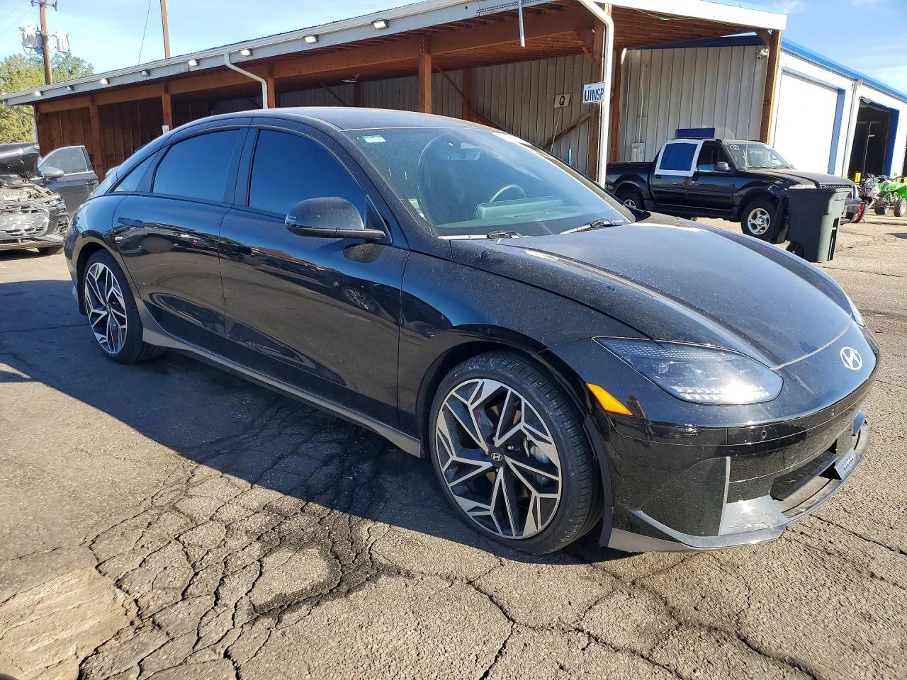 Hyundai Ioniq 6 SEL* AWD* КОЖА* ПОДГРЕВ* КАМЕРА* KEYLESS* , снимка 2 - Автомобили и джипове - 55436389