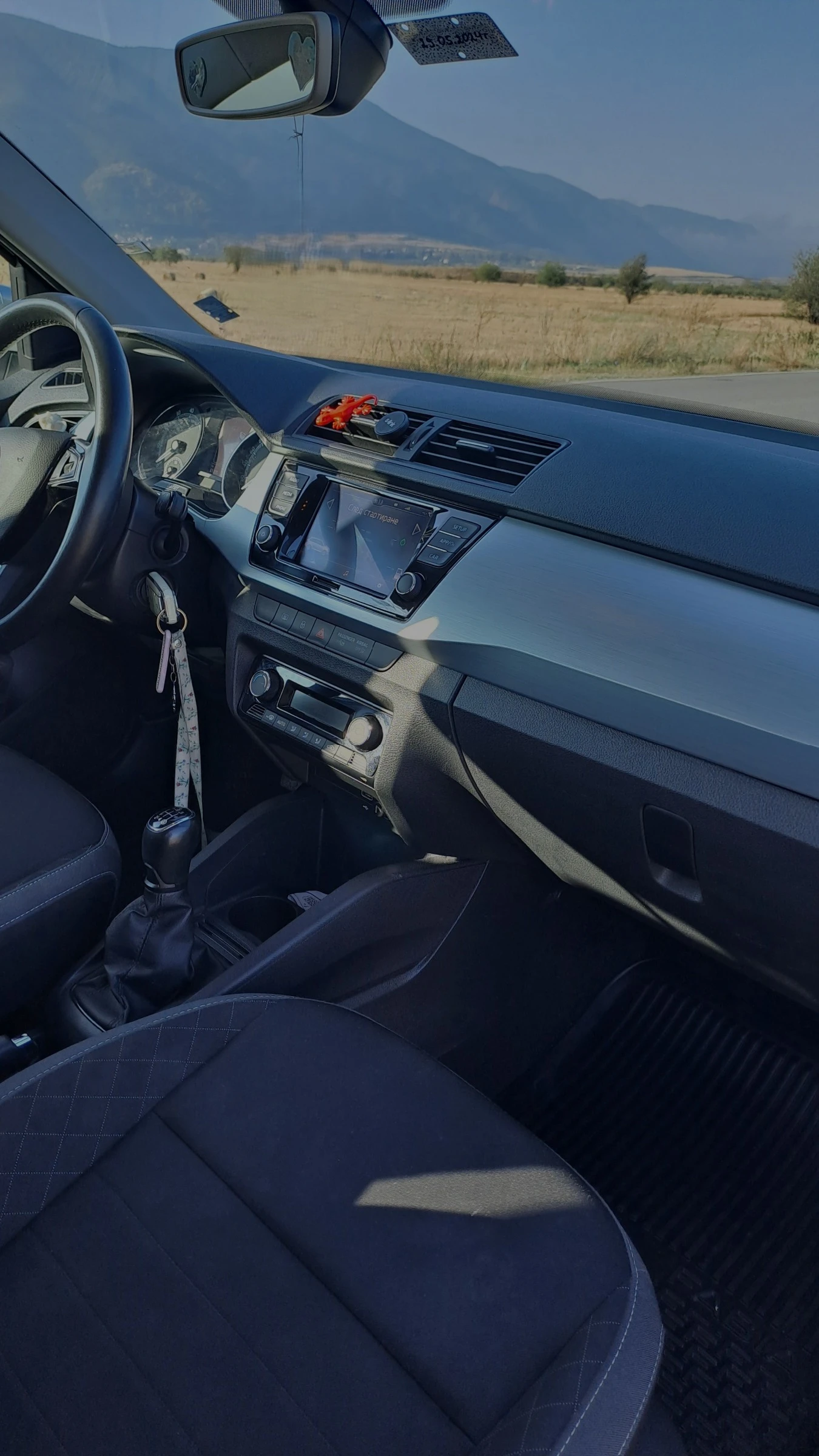 Skoda Fabia, снимка 4 - Автомобили и джипове - 55445018