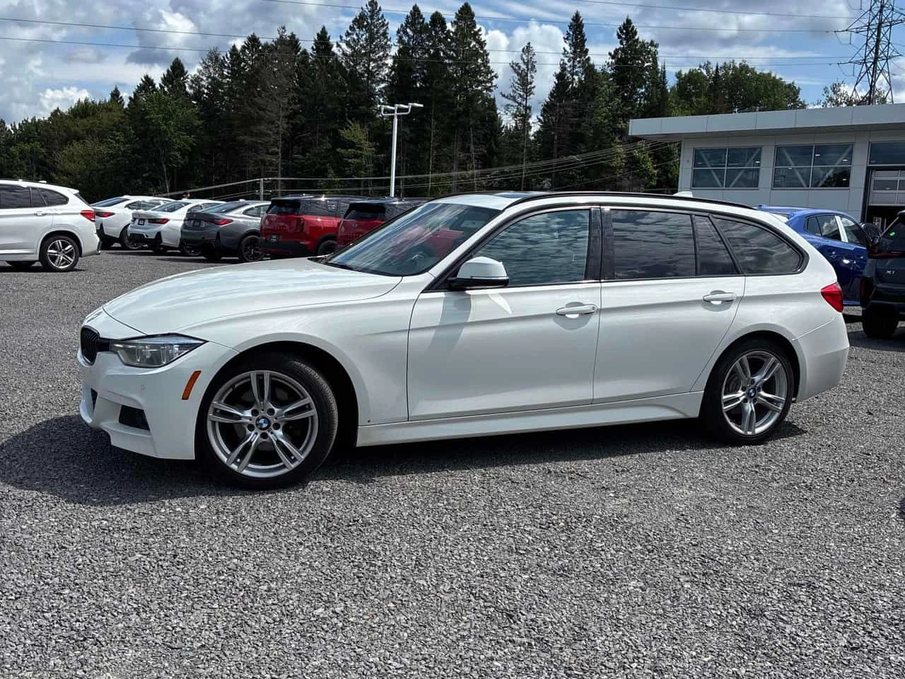 BMW 328 d xDrive / M пакет / КАМЕРА / CARFAX / АВТОКРЕДИТ, снимка 2 - Автомобили и джипове - 55650468