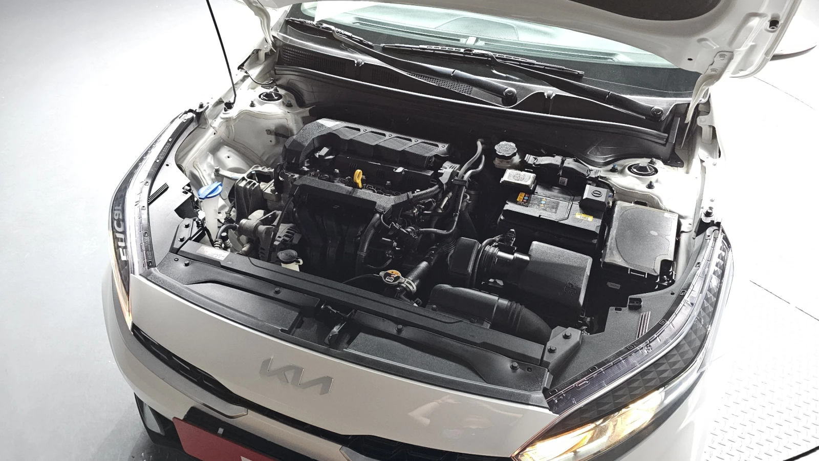 Kia K3 1.6* BLIND SPOT* КРАЙНА ЦЕНА, снимка 6 - Автомобили и джипове - 56024940