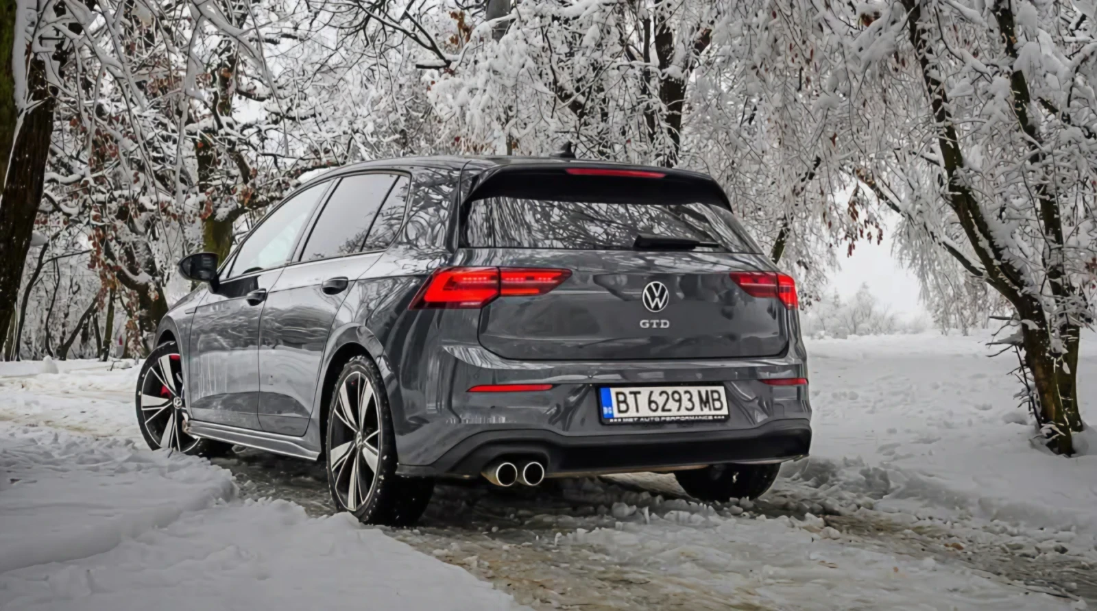 VW Golf GTD, снимка 2 - Автомобили и джипове - 56205622