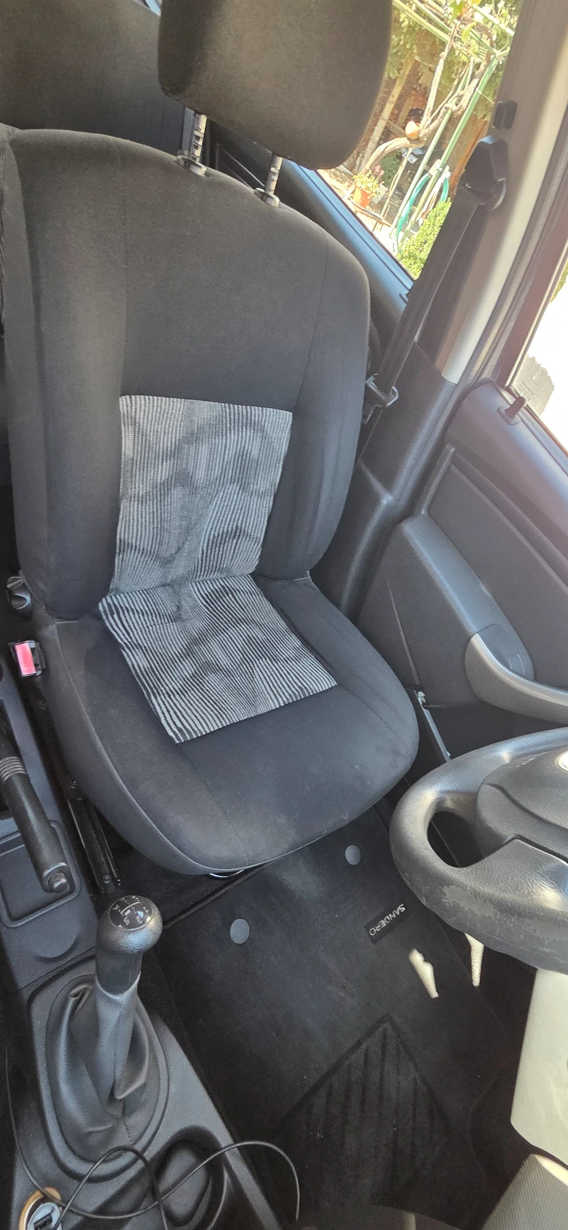 Dacia Sandero I, снимка 4 - Автомобили и джипове - 56269674