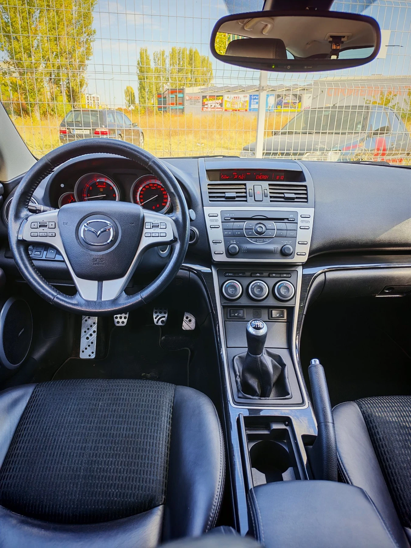 Mazda 6 2.5 170кс, снимка 9 - Автомобили и джипове - 56442295