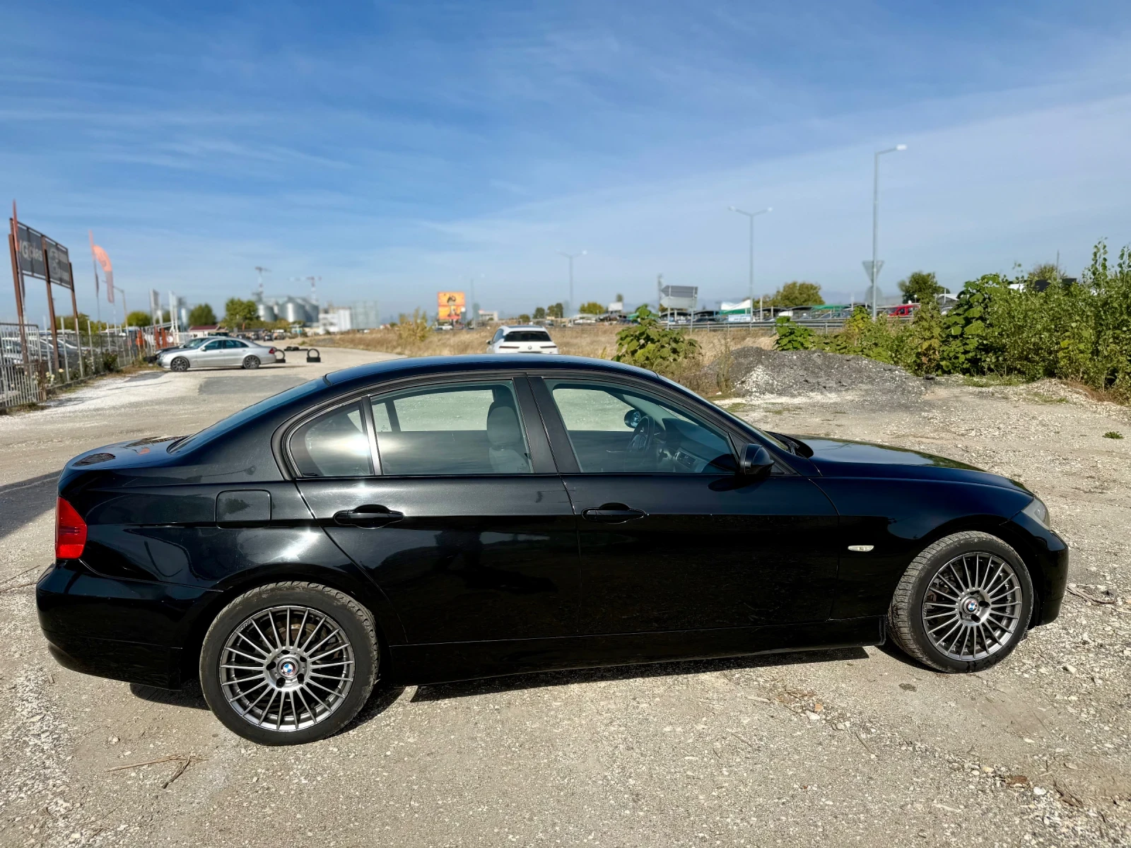 BMW 318 2.0D, снимка 8 - Автомобили и джипове - 56578163