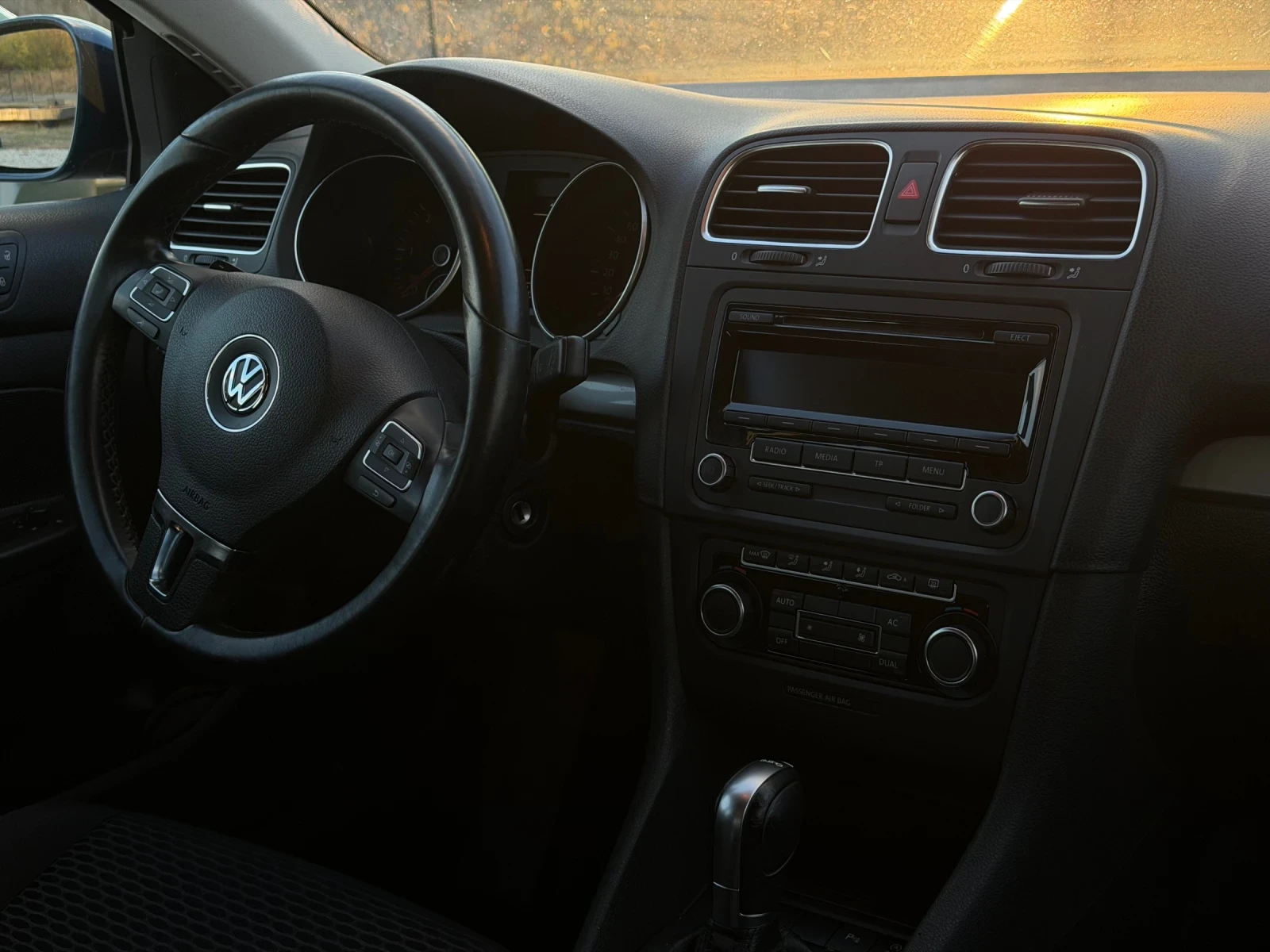 VW Golf Variant 1, 6 TDI, снимка 9 - Автомобили и джипове - 56626429