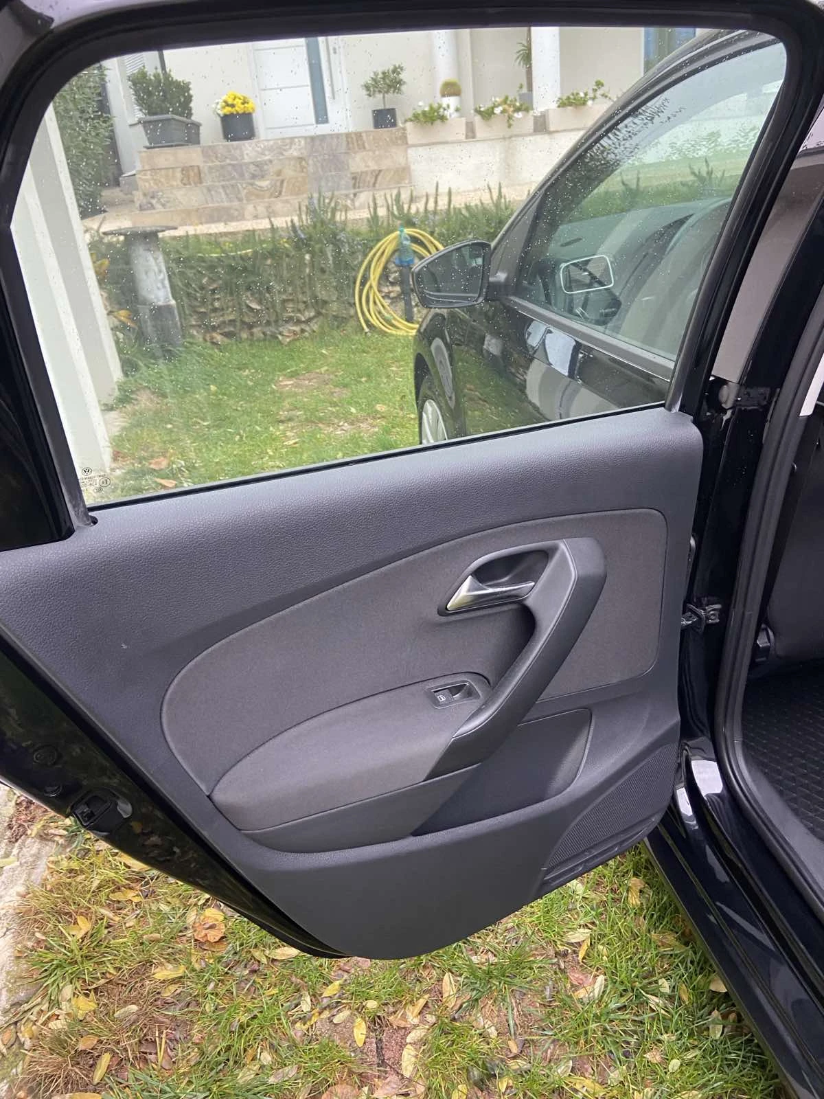 VW Polo, снимка 11 - Автомобили и джипове - 56725489