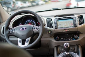 Kia Sportage 2.0, снимка 5