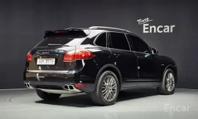 Porsche Cayenne 4.2 DIESEL * ОБДУХВАНЕ * БЕЗ ИНЦИДЕНТИ | Auto.bg — изображение 3