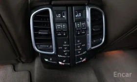 Porsche Cayenne 4.2 DIESEL * ОБДУХВАНЕ * БЕЗ ИНЦИДЕНТИ | Auto.bg — изображение 13