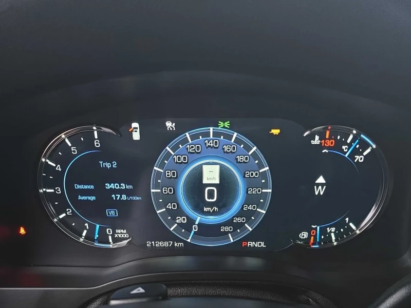 Cadillac Escalade * Premium Luxury * CARFAX * БЕЗ ПЪРВОНАЧАЛНА ВНОСК, снимка 8 - Автомобили и джипове - 52706580