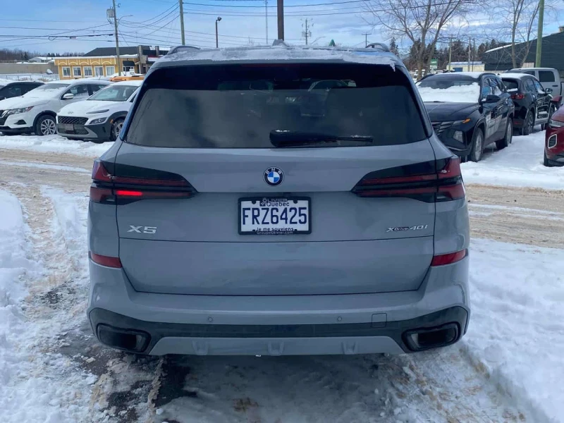 BMW X5 * xDrive40i * DISTRONIC* HARMAN/KARDON* 360* ОБДУХ, снимка 4 - Автомобили и джипове - 53528041