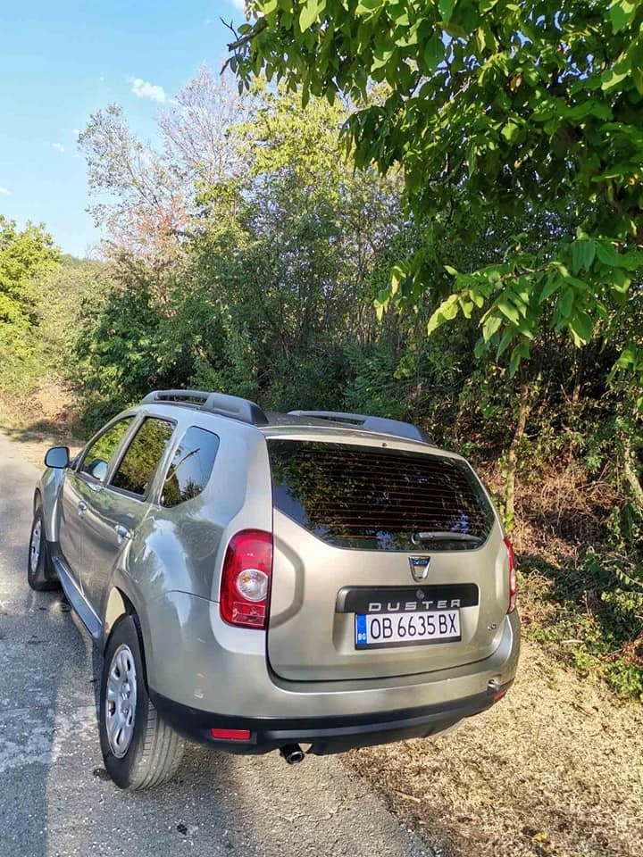 Dacia Duster 1.5DCI, снимка 3 - Автомобили и джипове - 47513628