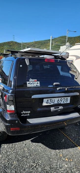 Jeep Cherokee, снимка 2 - Автомобили и джипове - 52819464