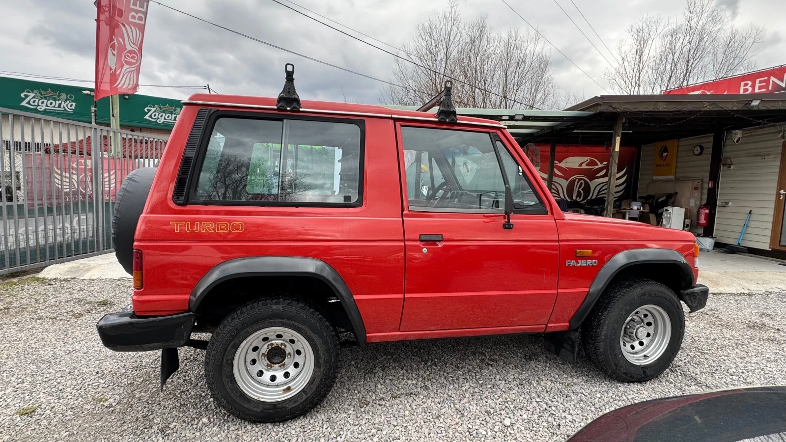 Mitsubishi Pajero PAJERO 2.4 TURBO 1986 г  - изображение 8