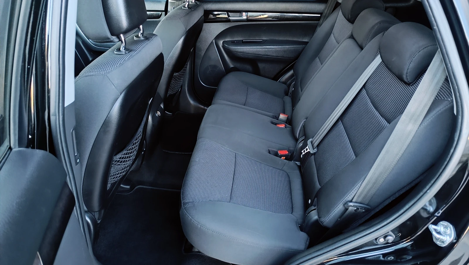 Kia Sorento 2.0 CRDI 4x4 | Mobile.bg — изображение 17