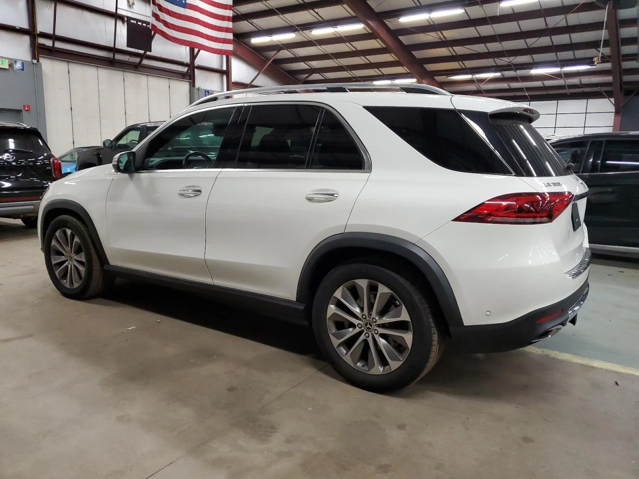 Mercedes-Benz GLE 350 4MATIC/КЛИП - изображение 3