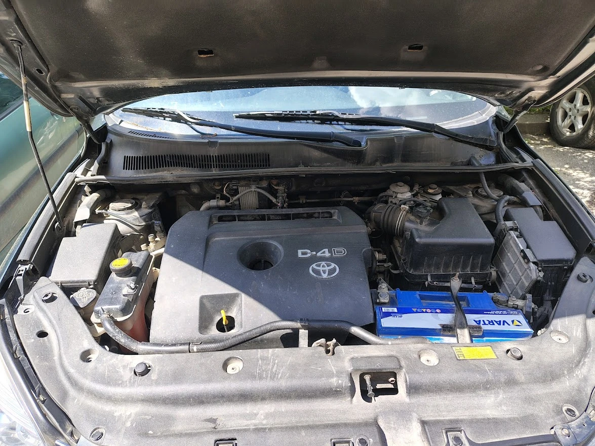 Toyota Rav4  - изображение 7