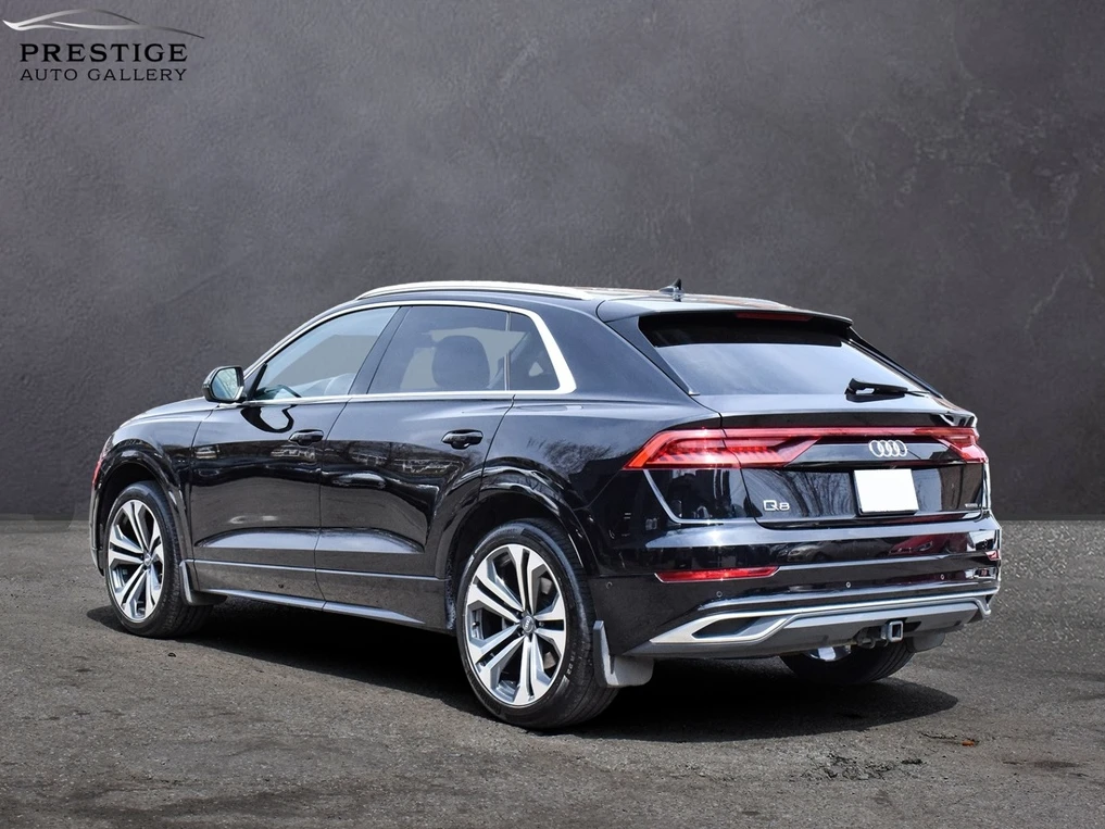 Audi Q8 Progressiv* PANO* ОБДУХ* 360* ДИГ.ТАБЛО - изображение 4