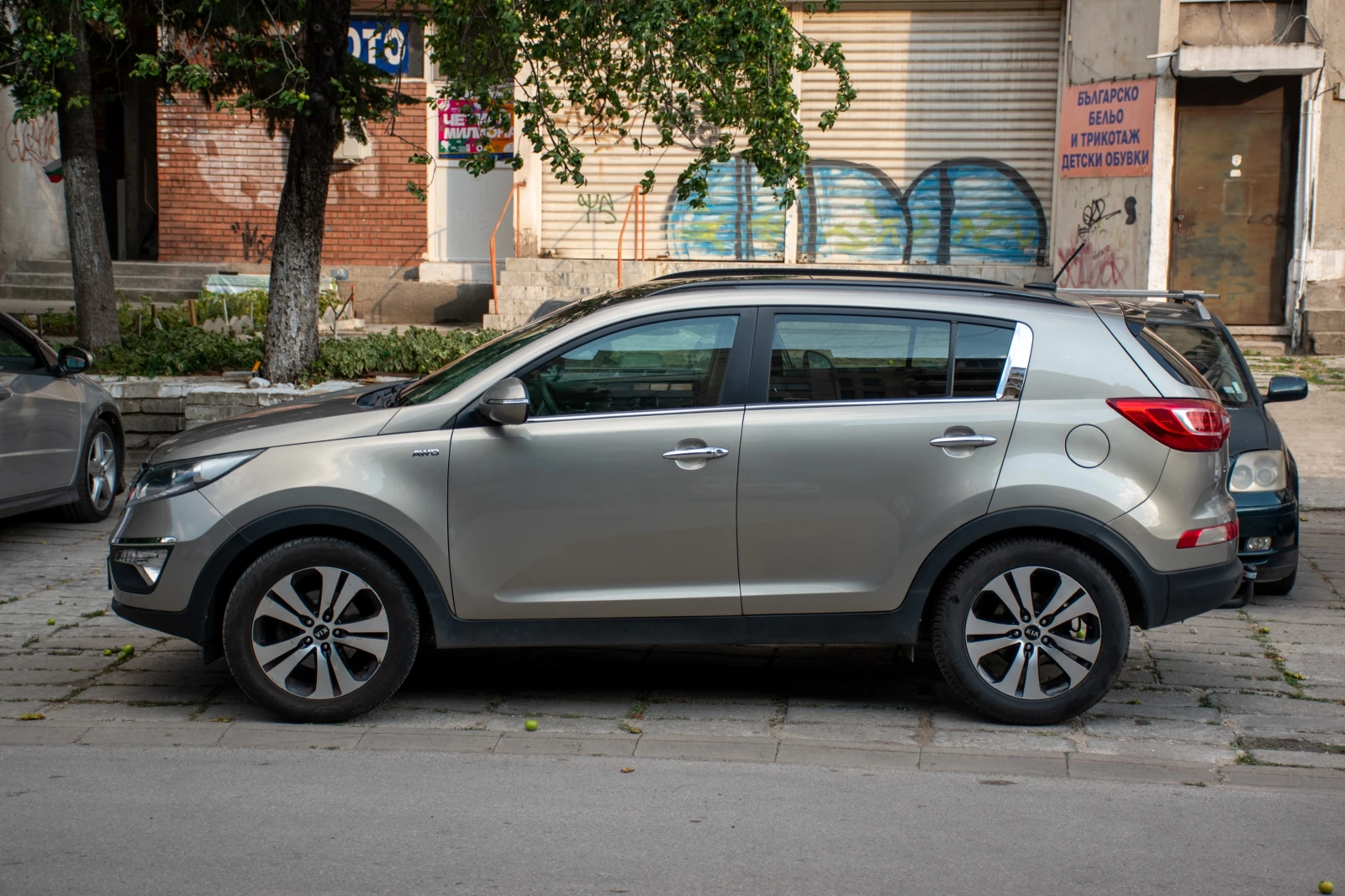 Kia Sportage 2.0 - изображение 2