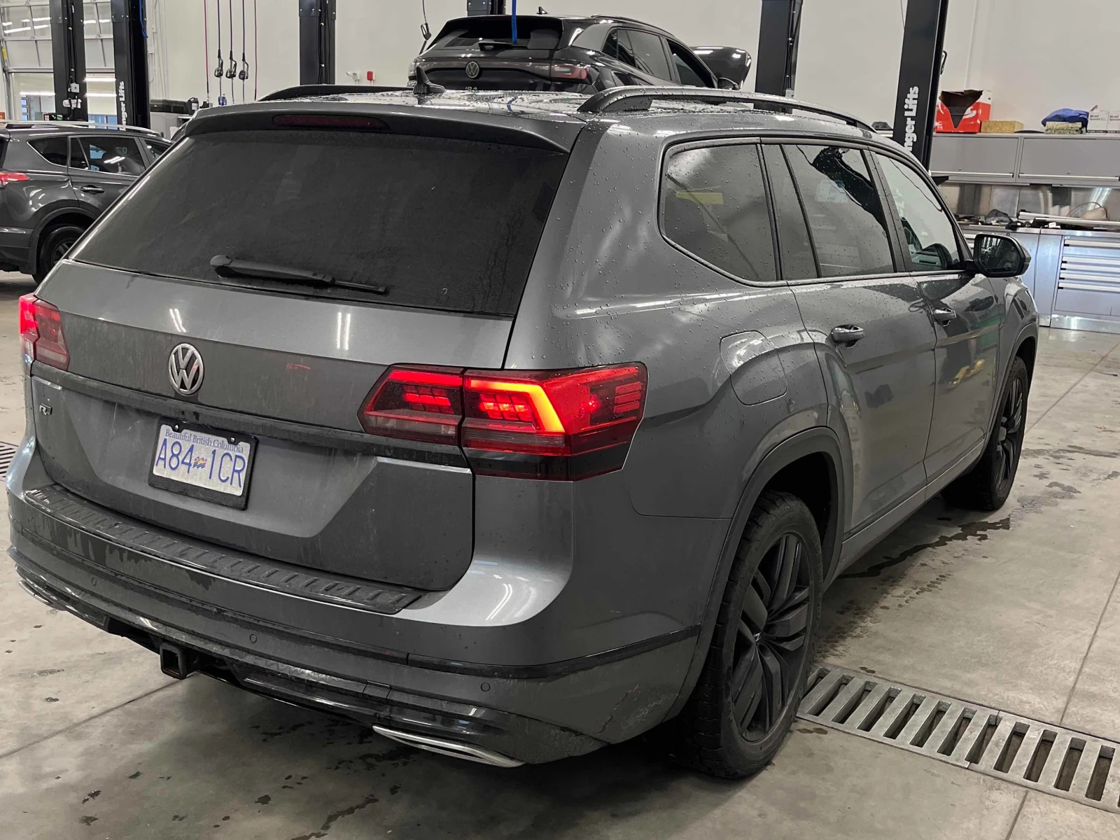 VW Atlas HIGHLINE R-LINE * * CARFAX * * АВТО КРЕДИТ * *  - изображение 5