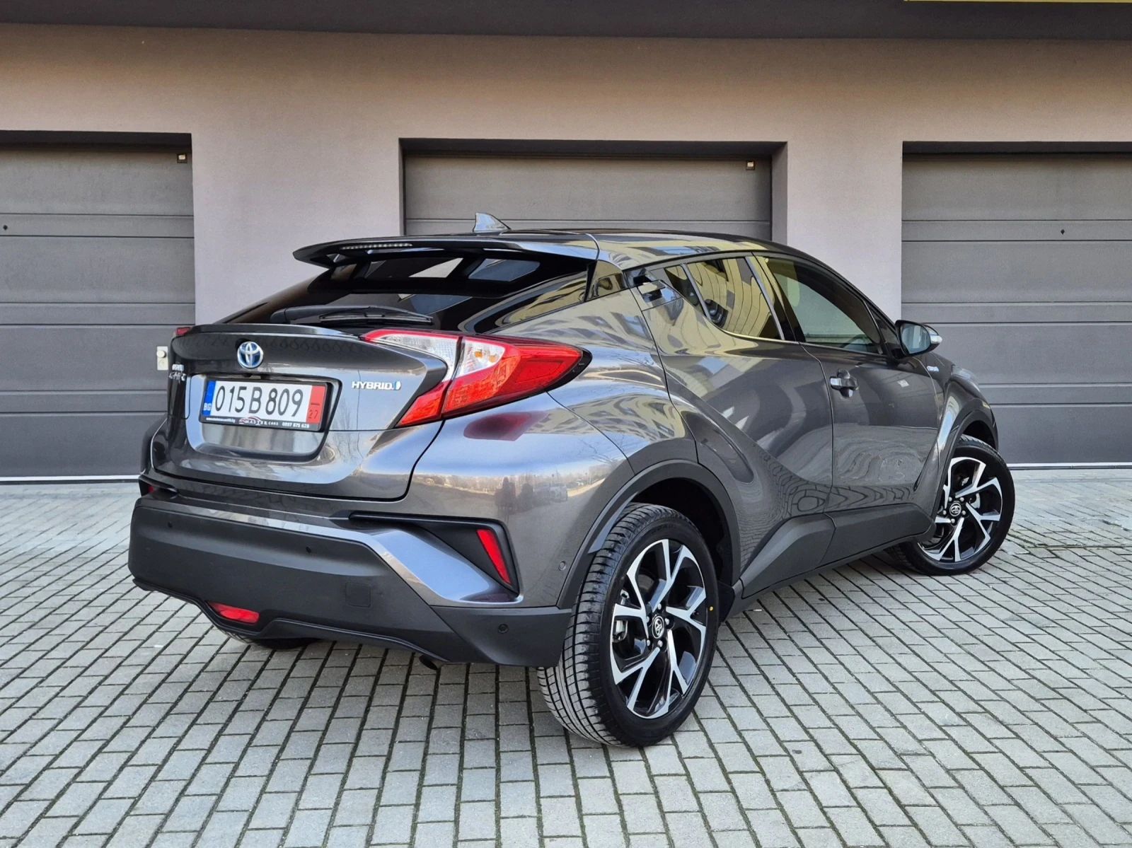 Toyota C-HR, снимка 4 - Автомобили и джипове - 53989796