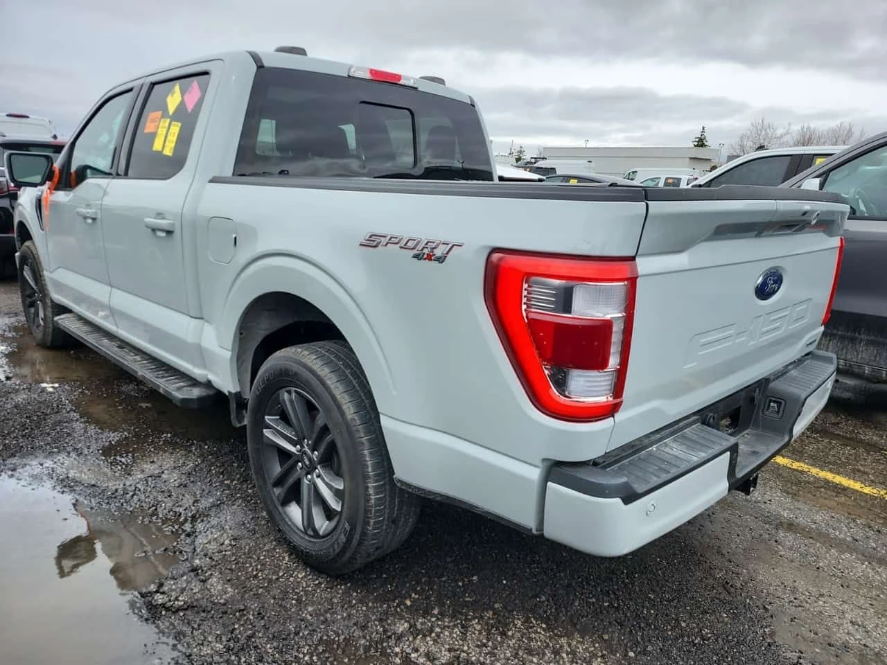 Ford F150 * LARIAT CREW CAB SHORT BED * CARFAX * ЦЕНА ДО БГ, снимка 4 - Автомобили и джипове - 54081145