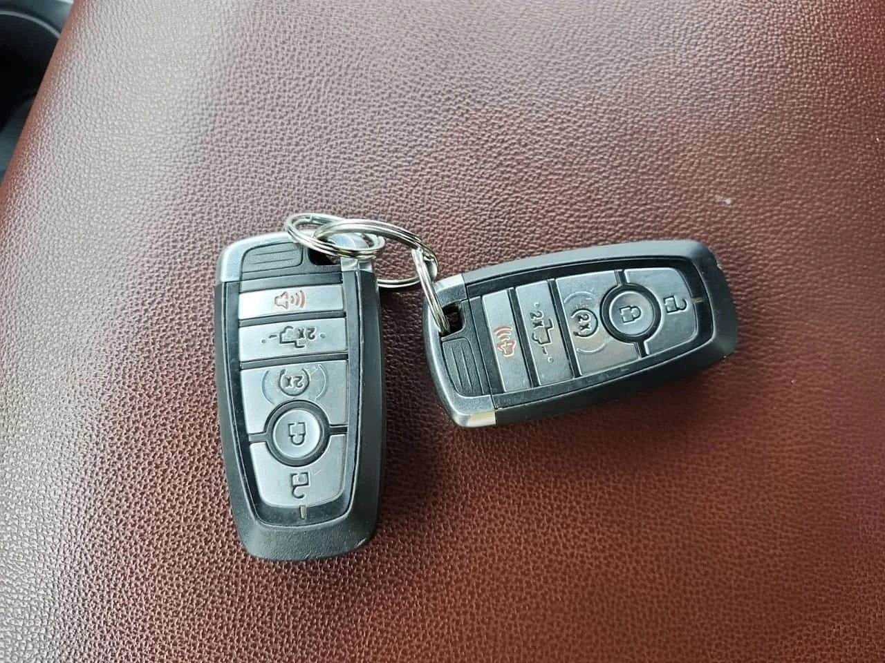 Ford F150 * LARIAT CREW CAB SHORT BED * CARFAX * ЦЕНА ДО БГ, снимка 12 - Автомобили и джипове - 54081145