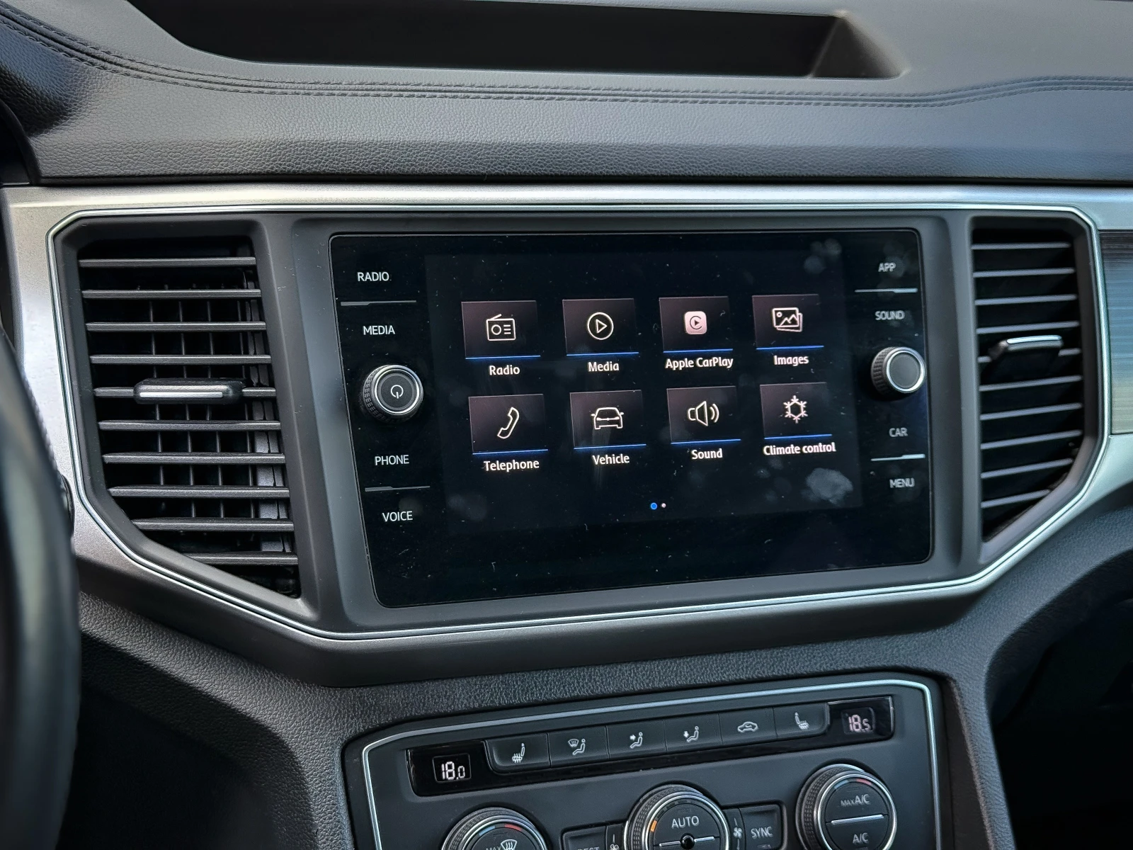 VW Atlas 3.6* V6* 4-MOTION* ЛИЗИНГ, снимка 11 - Автомобили и джипове - 54455130