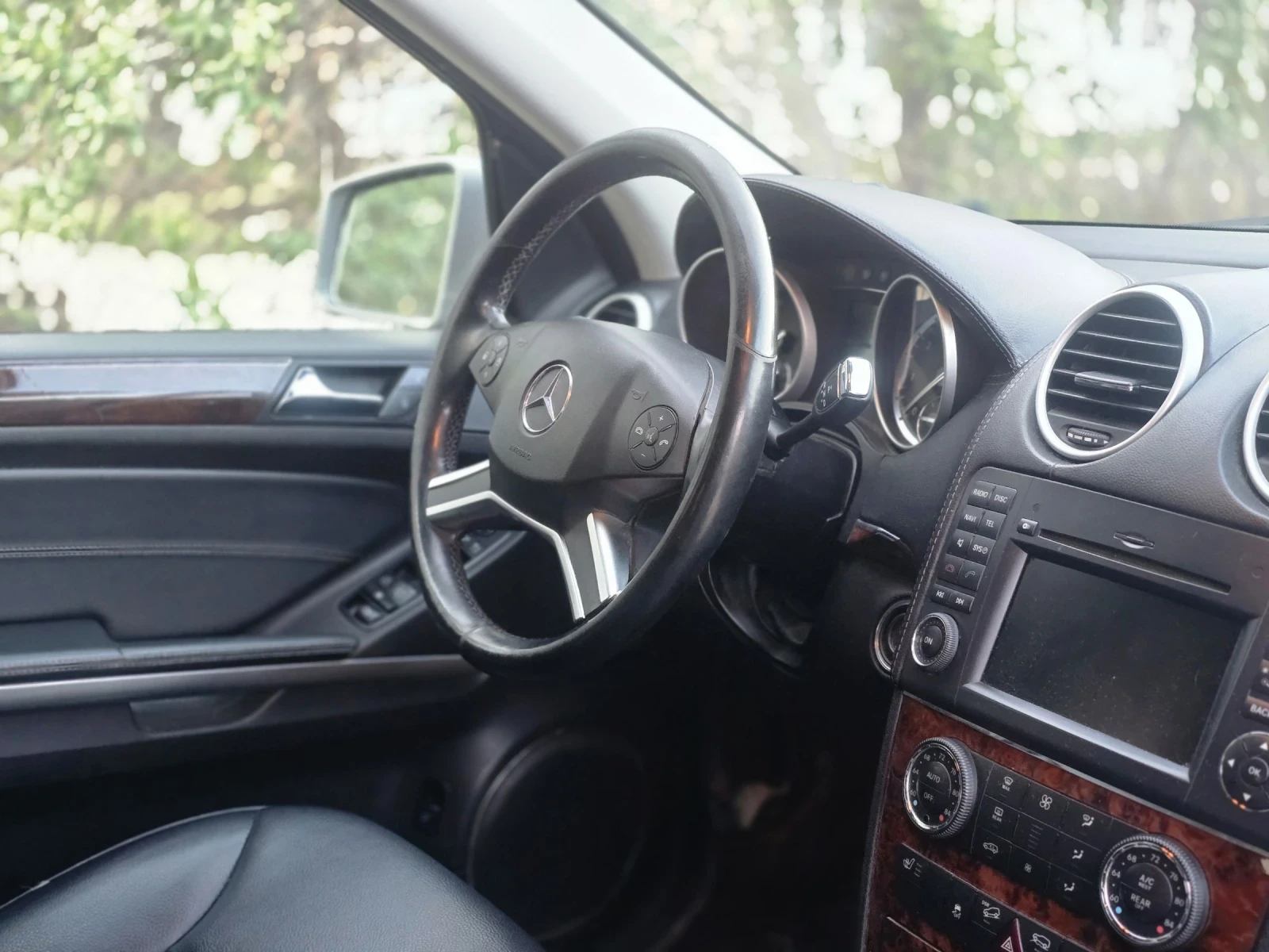 Mercedes-Benz GL 500 GL450 СТАВА НА ГАЗ! М273, снимка 6 - Автомобили и джипове - 54779542