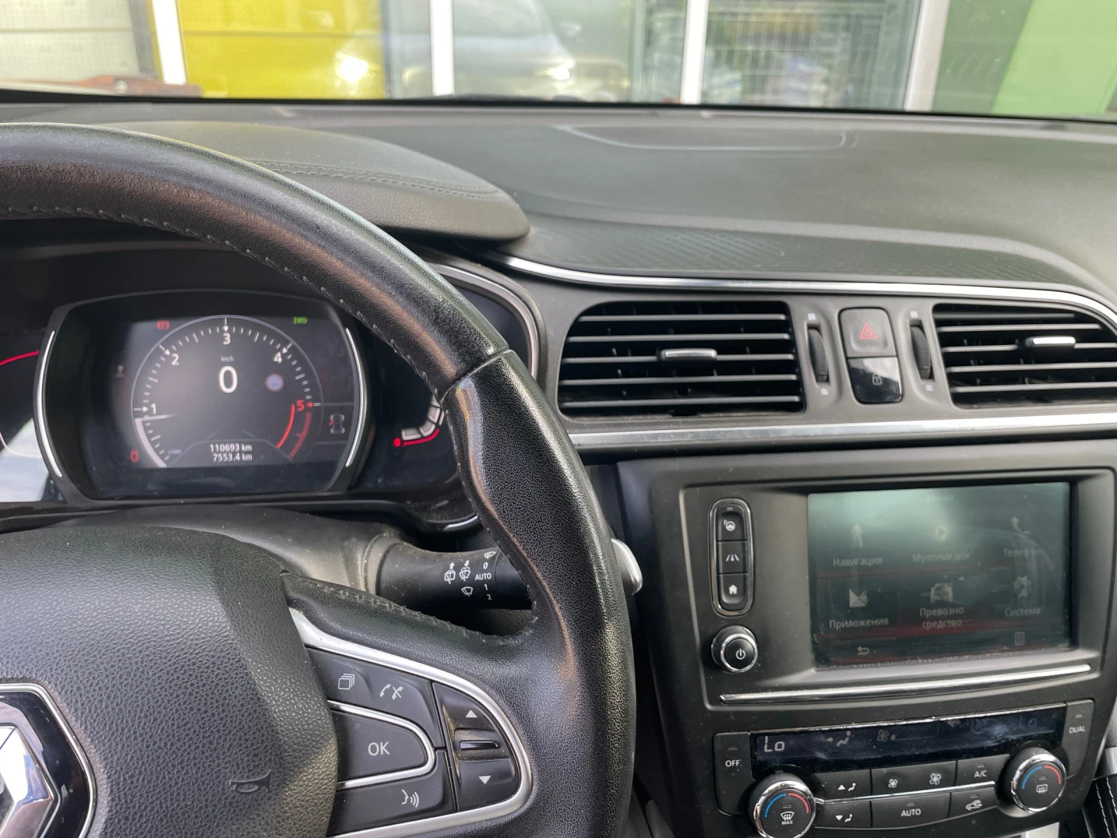 Renault Kadjar, снимка 10 - Автомобили и джипове - 54797477